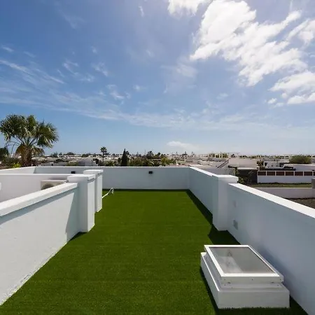 Playa Blanca Sleeps 6 Pool Air Con Wifi Casa de Férias Playa Blanca (Lanzarote)