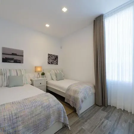 Playa Blanca Sleeps 6 Pool Air Con Wifi Playa Blanca (Lanzarote)